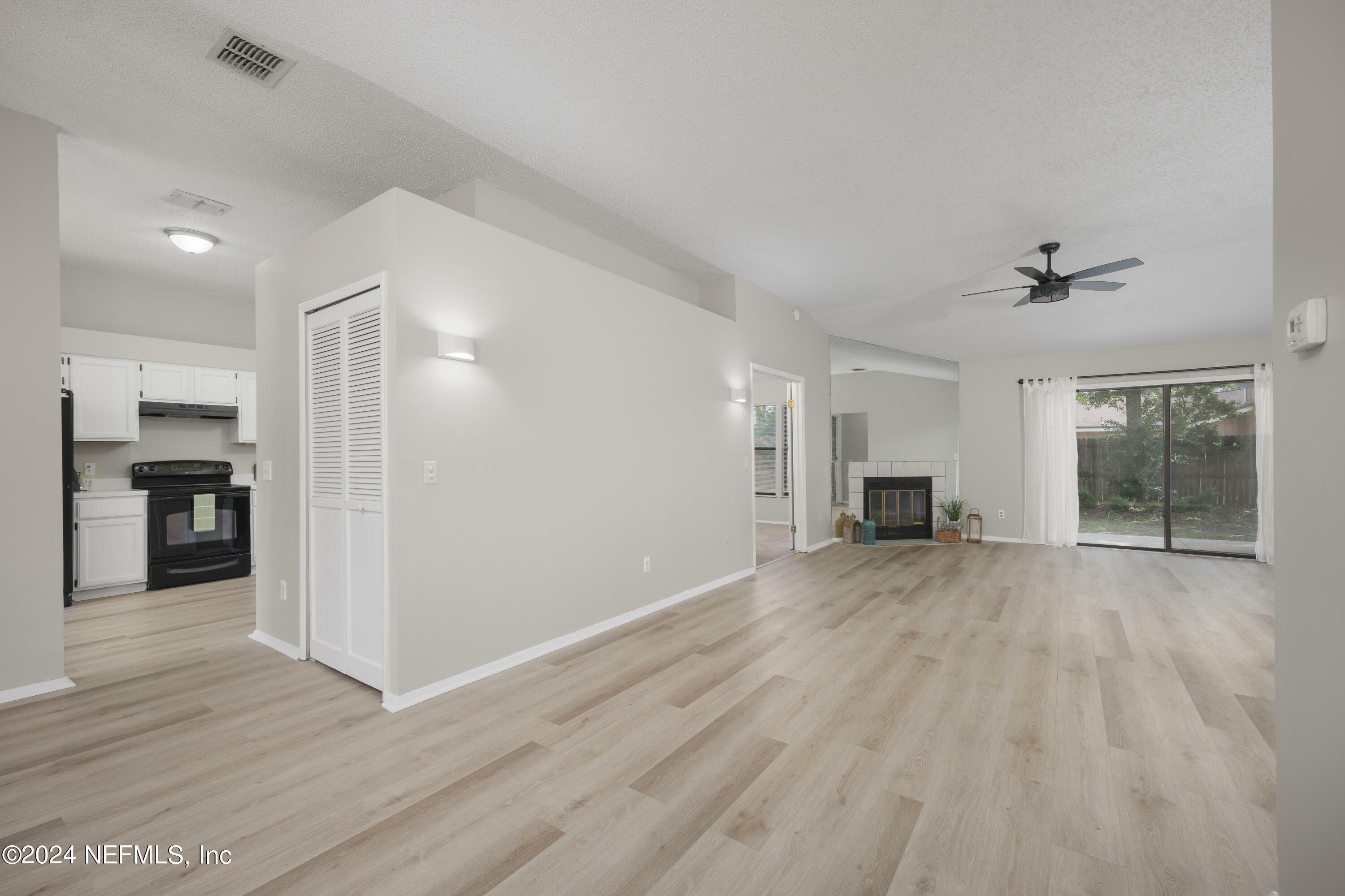 Property Photo:  7955 Creedmoor Drive  FL 32244 