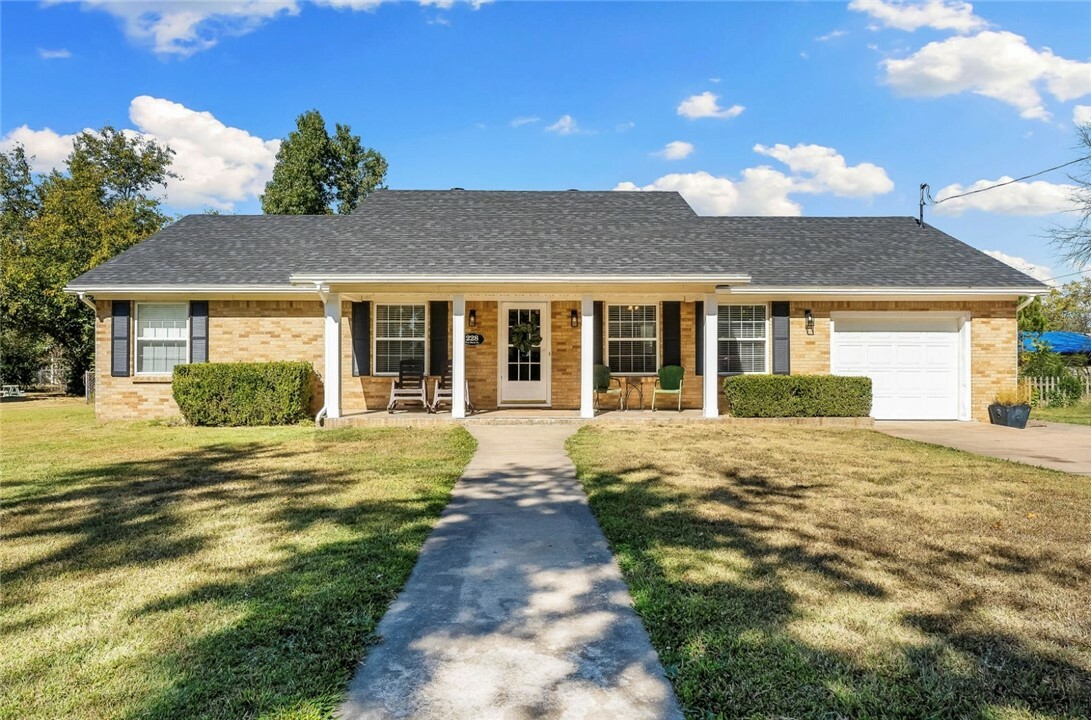 Property Photo:  228 Van Dorn Street  AR 72751 