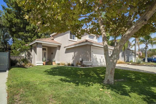 Property Photo:  43295 Corte Almeria  CA 92592 