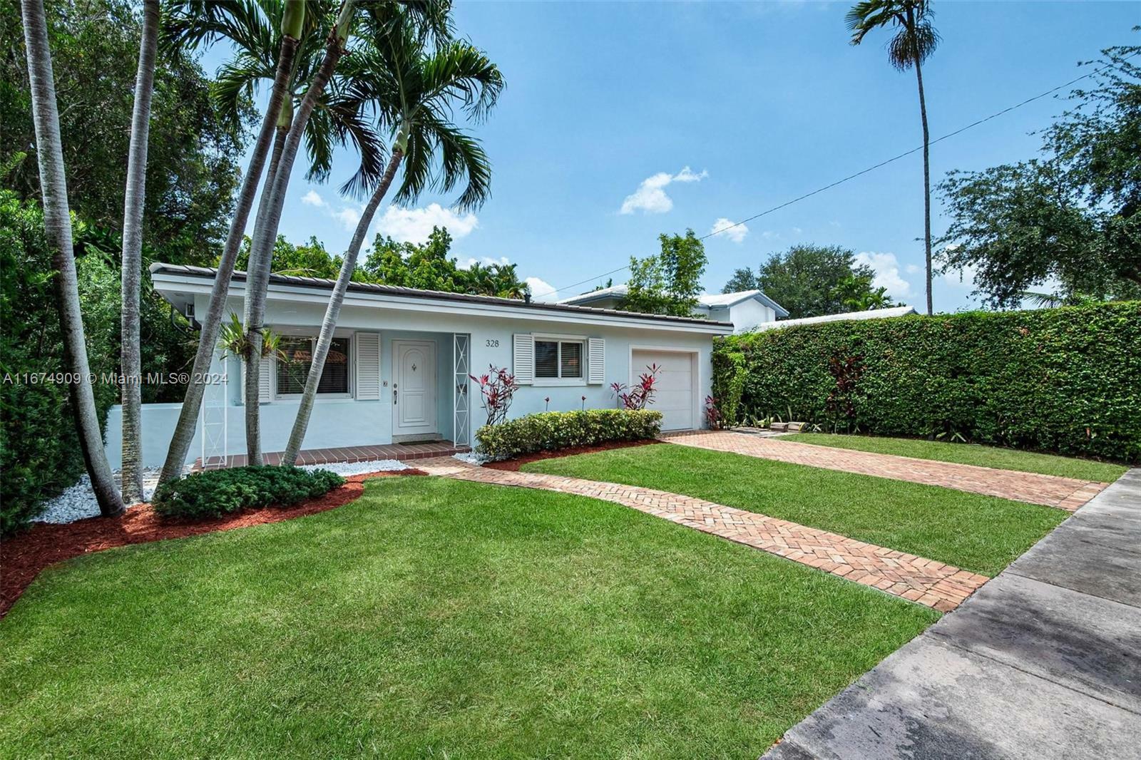 Property Photo:  328 Alesio Ave  FL 33134 