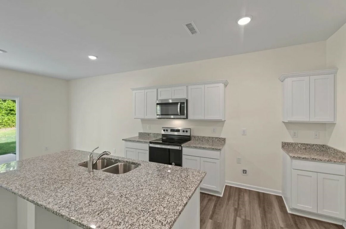 Property Photo:  402 Lagoon Drive  TX 78656 