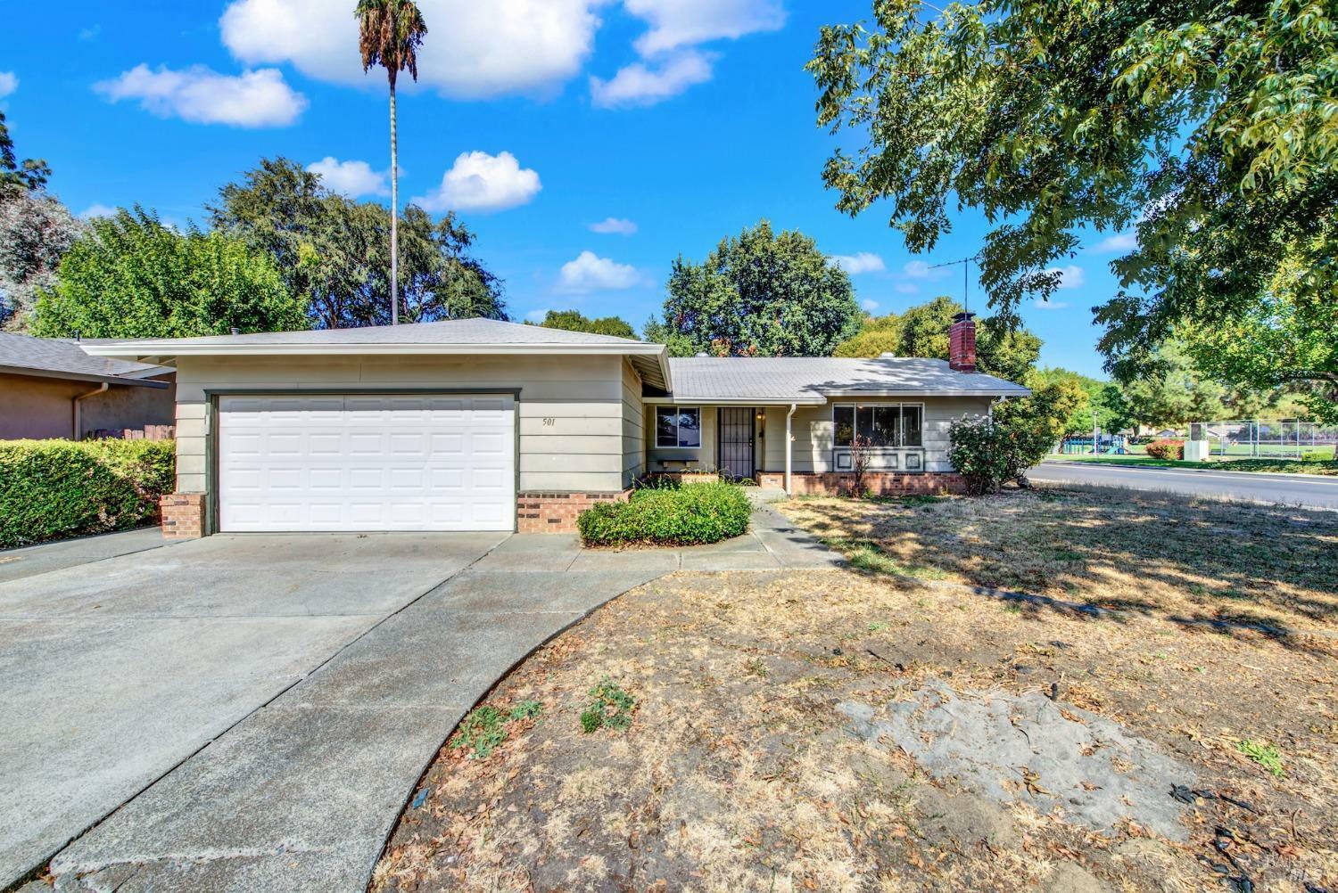 501 Crestview Drive  Vacaville CA 95688 photo