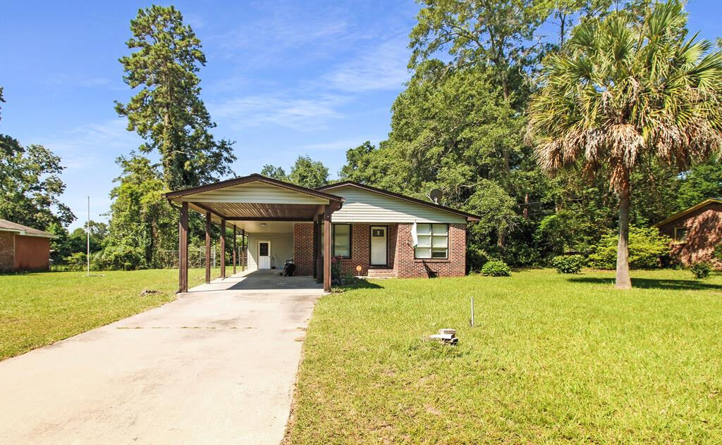 Property Photo:  516 Rosewood Drive  SC 29115 