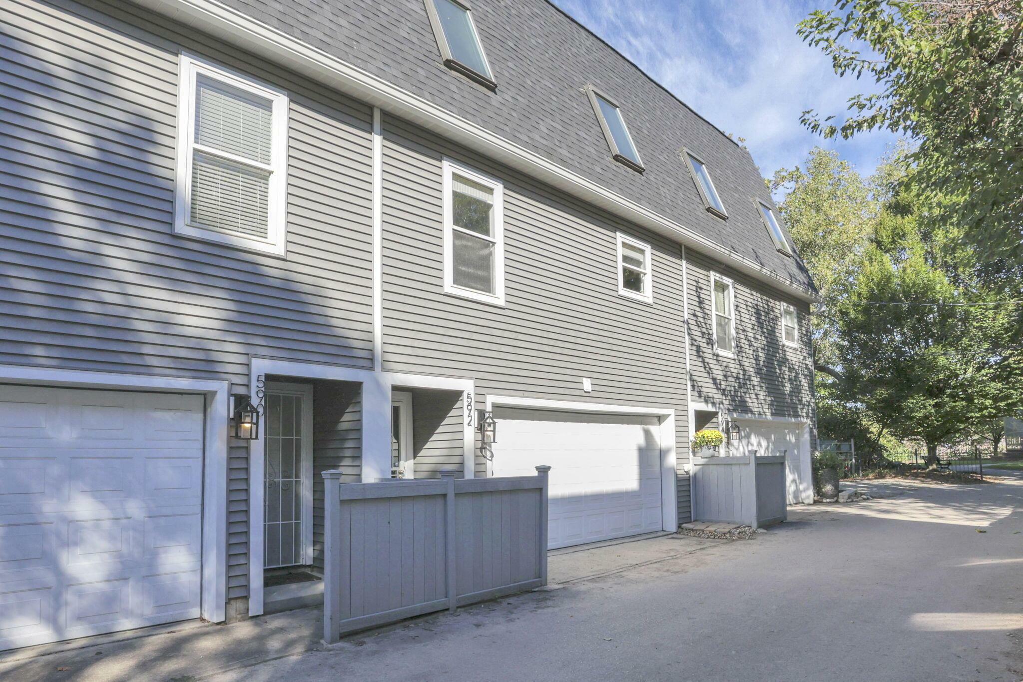 Property Photo:  592 Bradley Street  OH 43201 