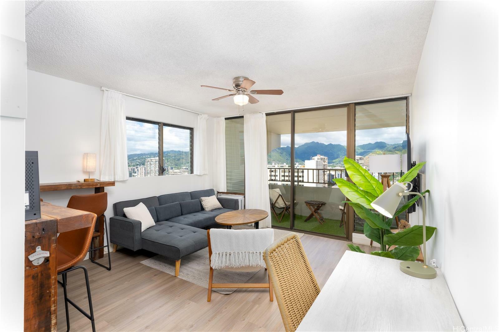 Property Photo:  2240 Kuhio Avenue 3101  HI 96815 