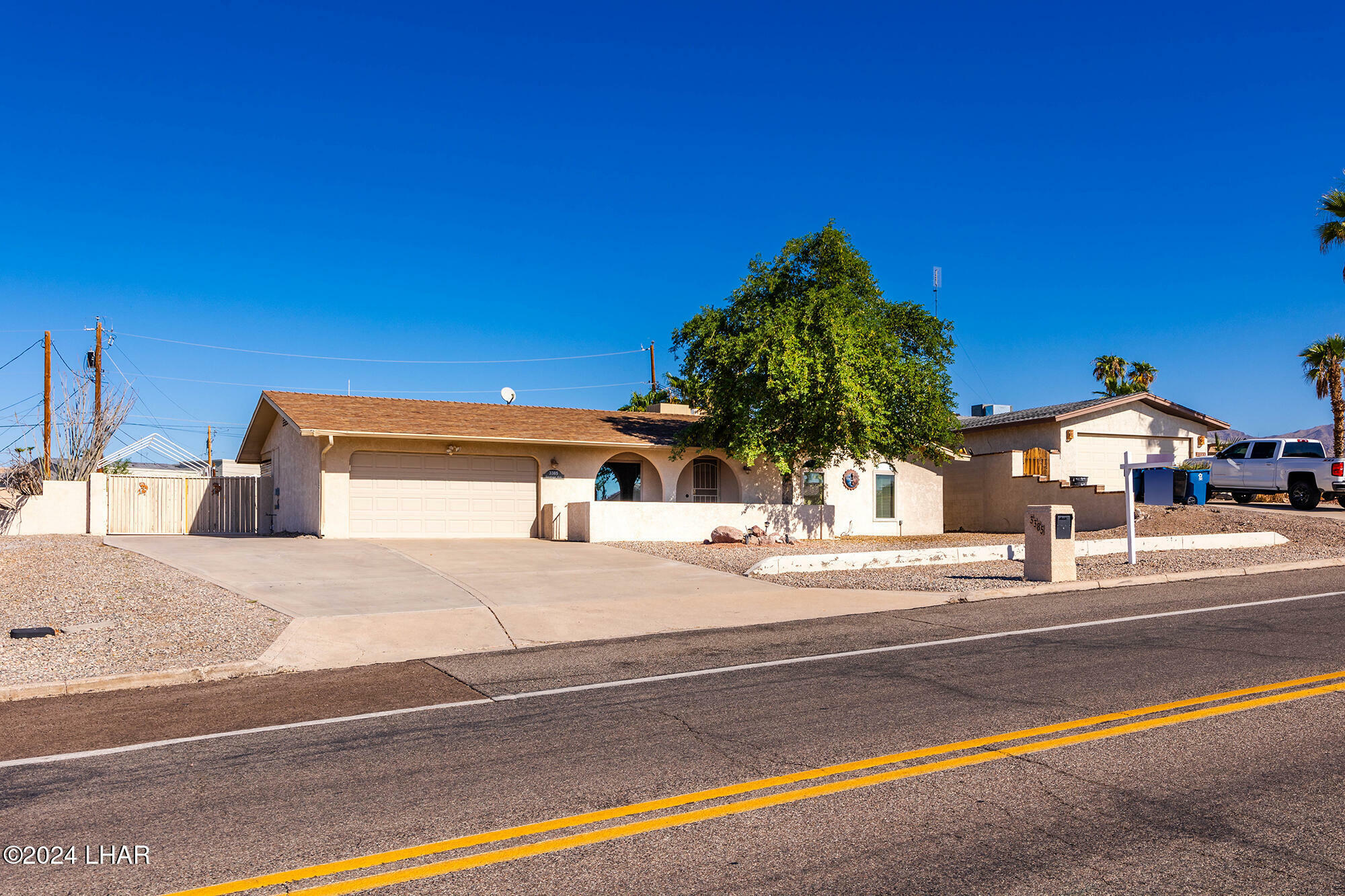 Property Photo:  3385 Saratoga Ave  AZ 86406 