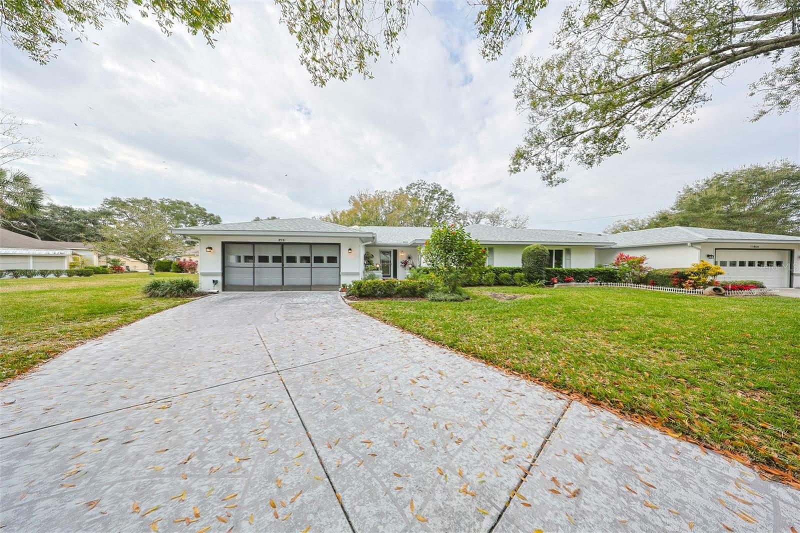 Property Photo:  2531 Lynx Road  FL 33573 