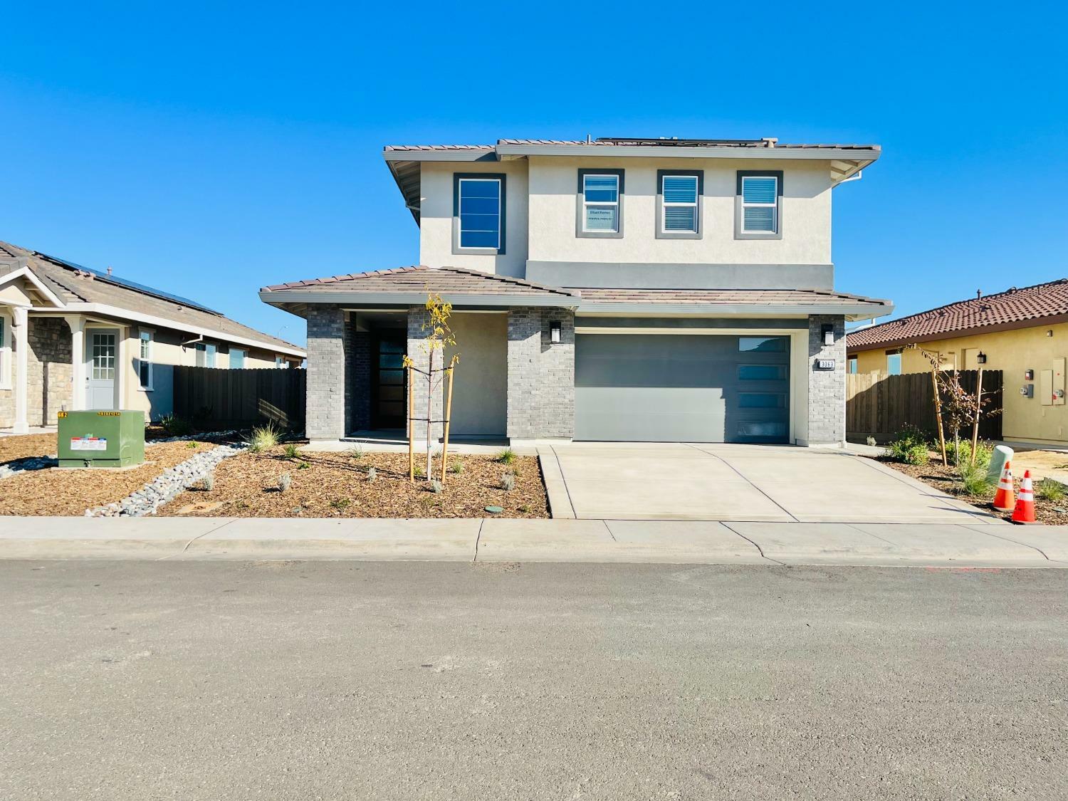 Property Photo:  3063 Banano Way  CA 95742 