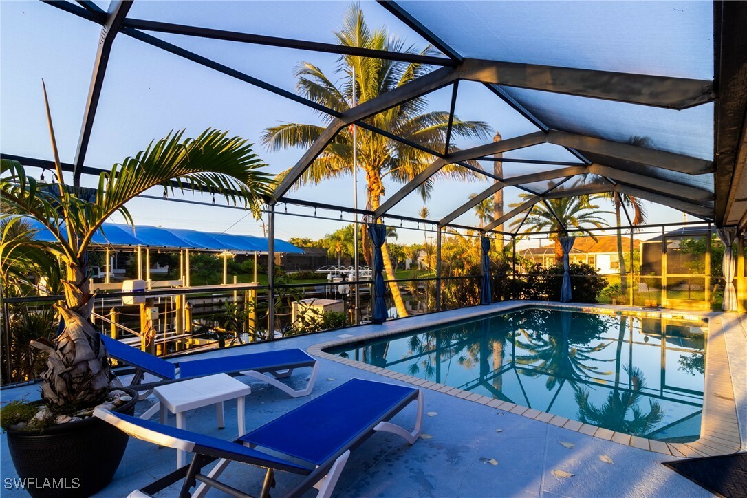 Property Photo: 1626 SE 11th Terrace FL 33990