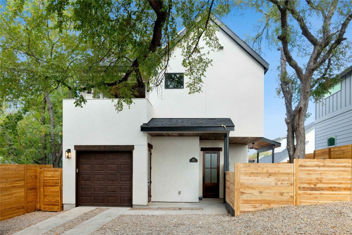 Property Photo:  2411 E 9th Street 2  TX 78702 