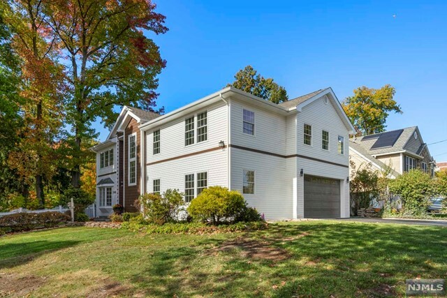 Property Photo:  280 North Drive  NJ 07661 