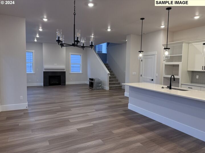 4 bed Beaverton home for sale 11702 SW Vinegar Ter, Beaverton, OR 97007