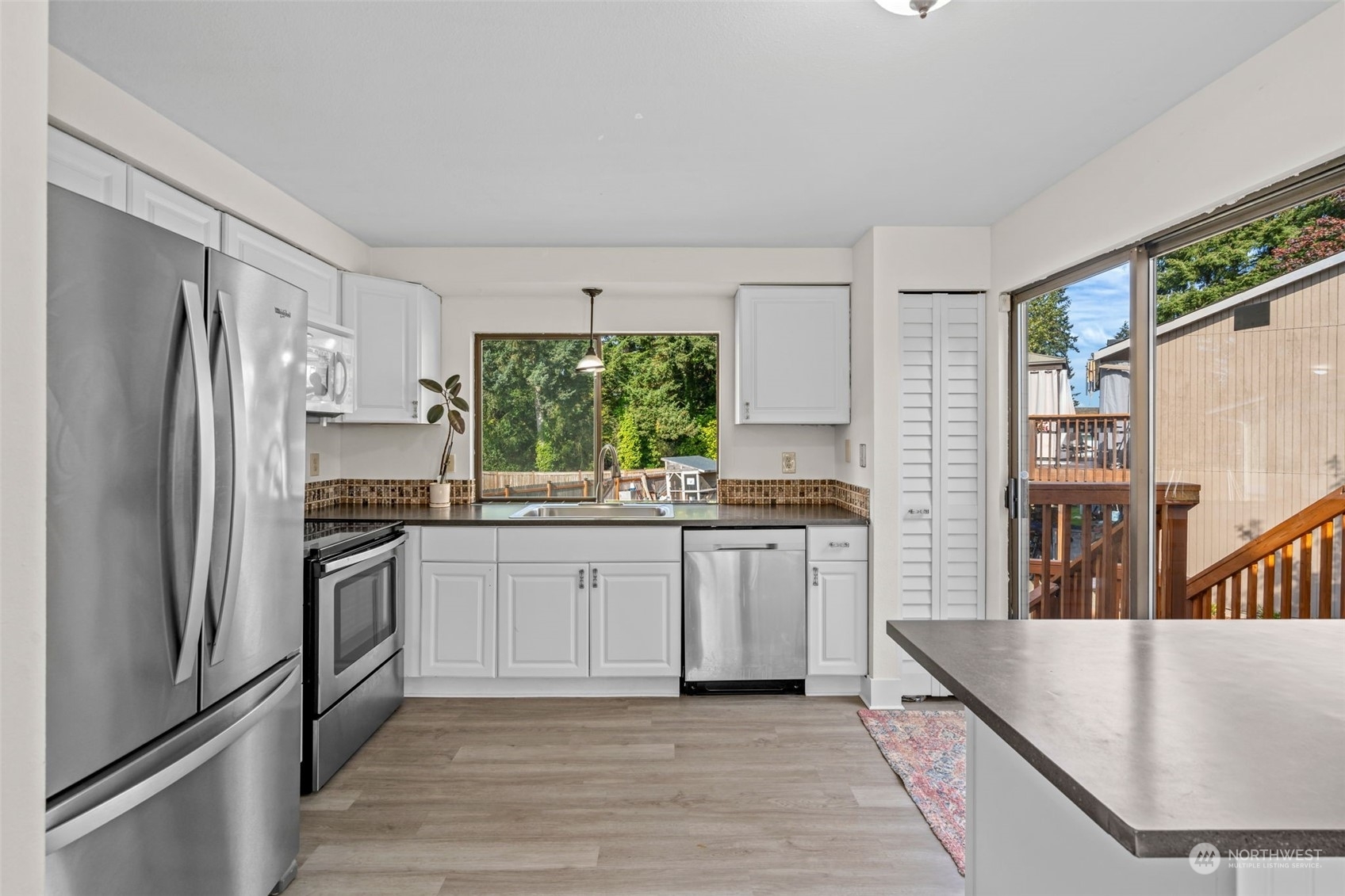 Property Photo:  2816 S 303rd Street  WA 98003 