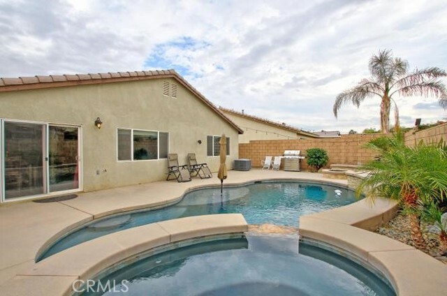 Property Photo:  42813 Della Place  CA 92203 