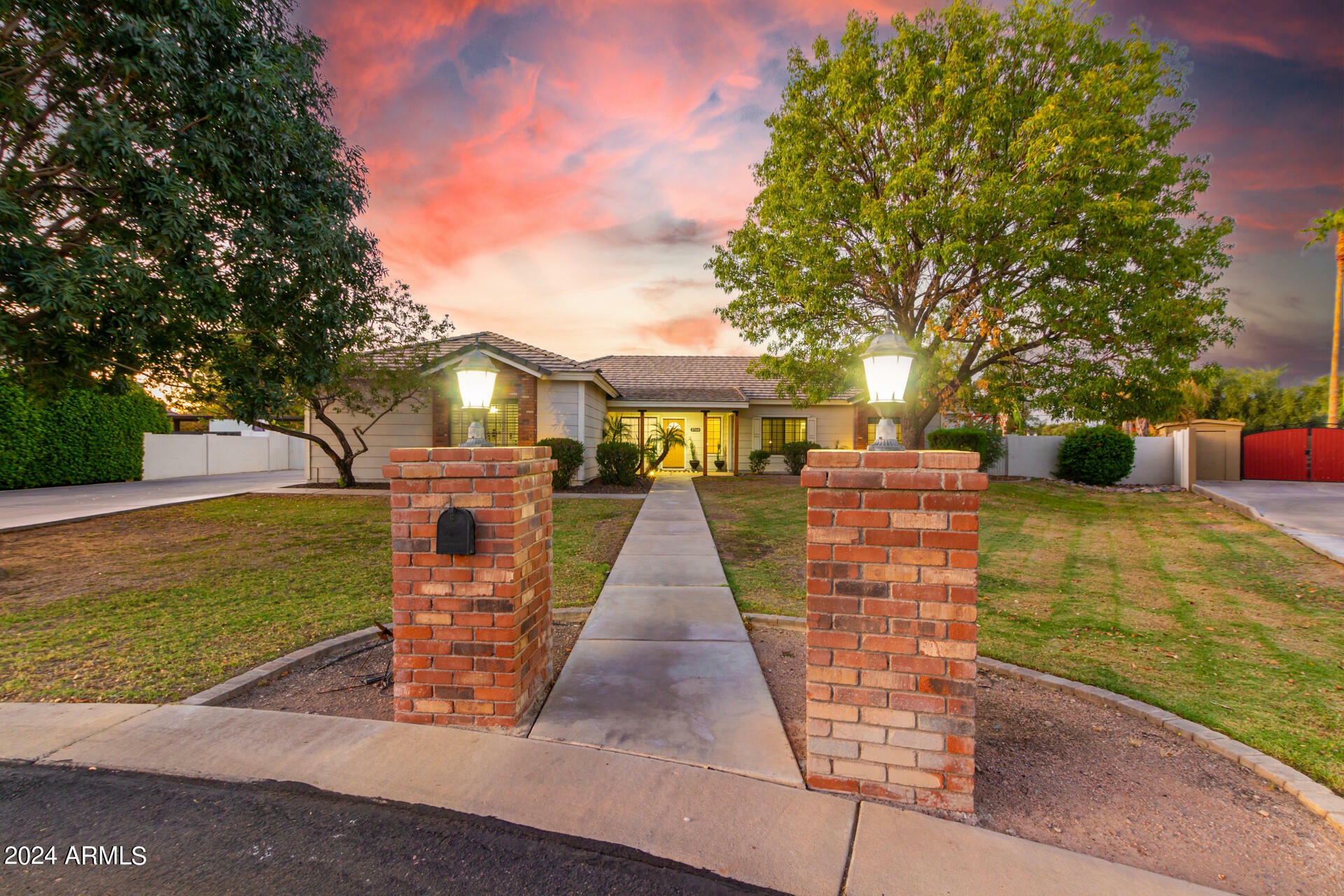 Property Photo:  3768 E Aspen Court  AZ 85234 