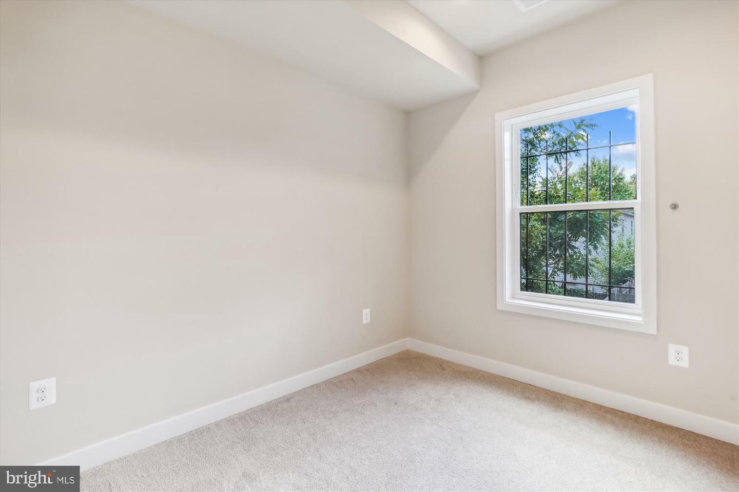 Property Photo:  4923 1/2 A Street SE  DC 20019 