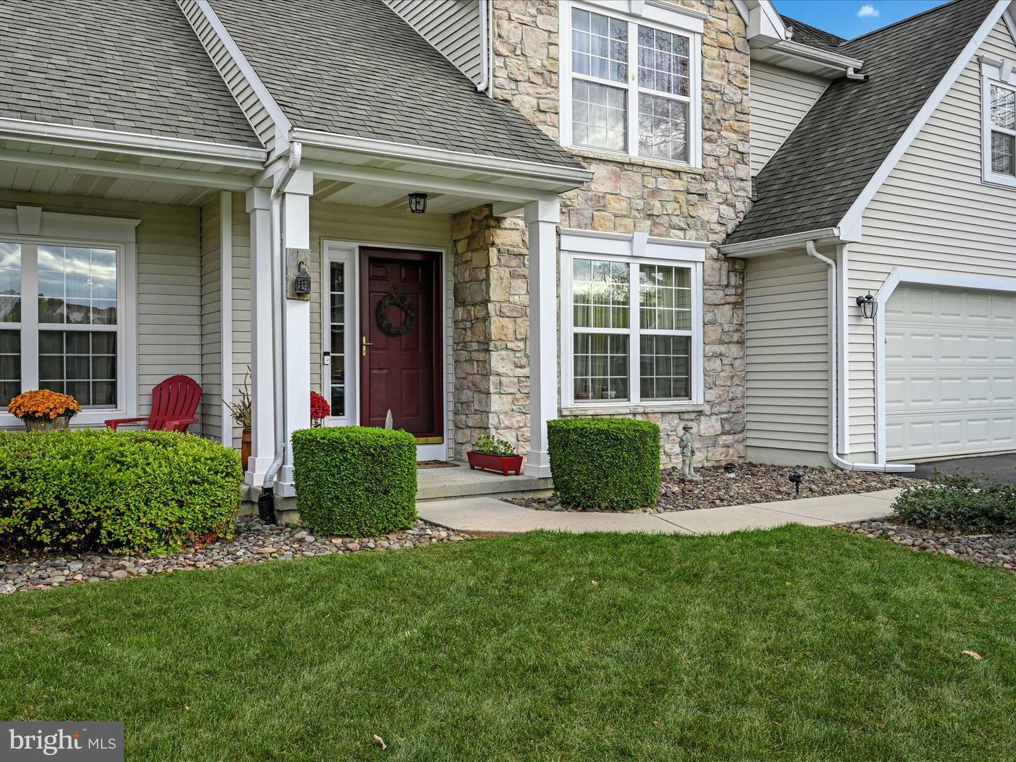 Property Photo:  14 Misty Meadow Drive  PA 17569 