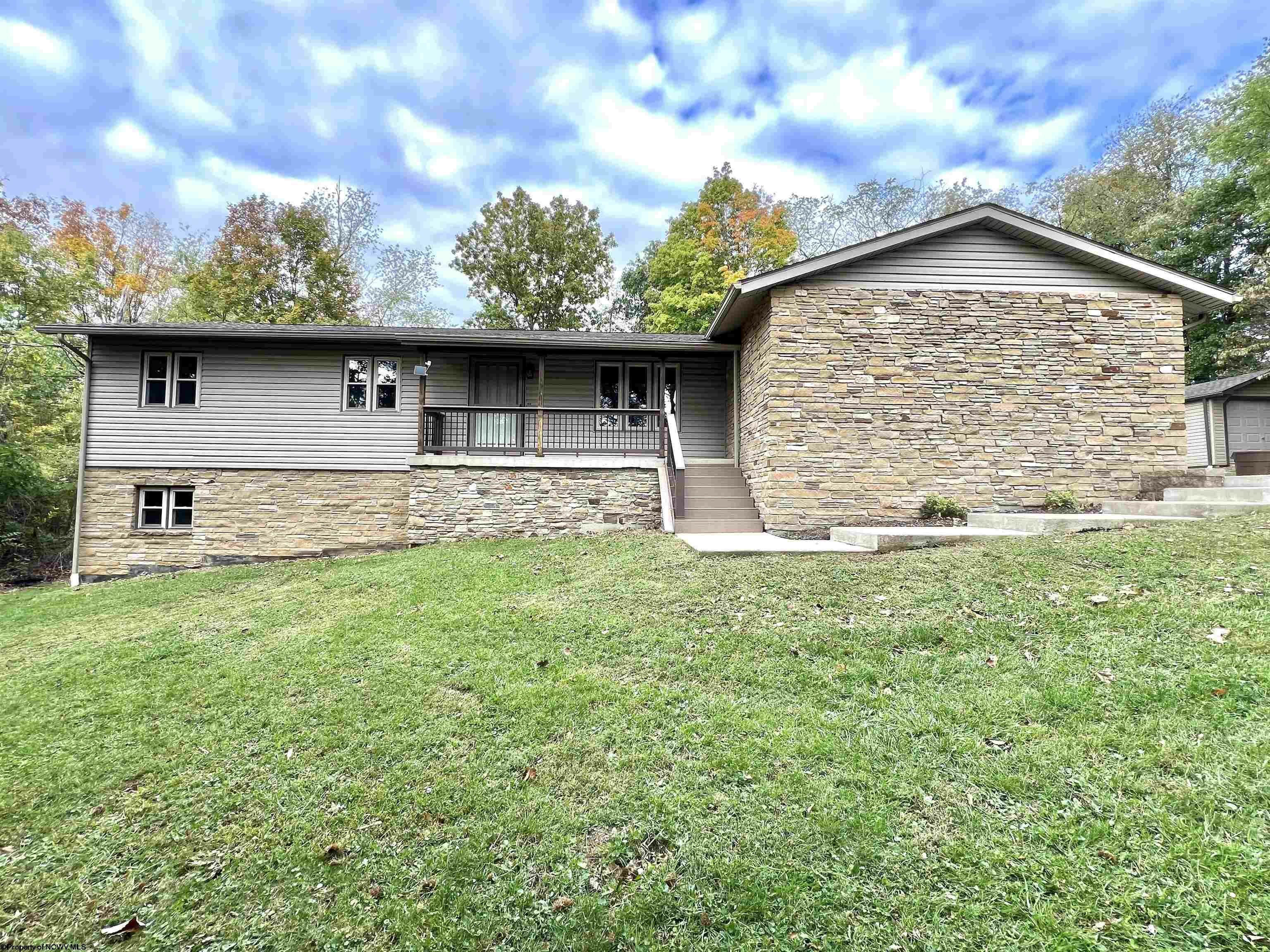 Property Photo:  84 Heaven Hill Road  WV 26508 