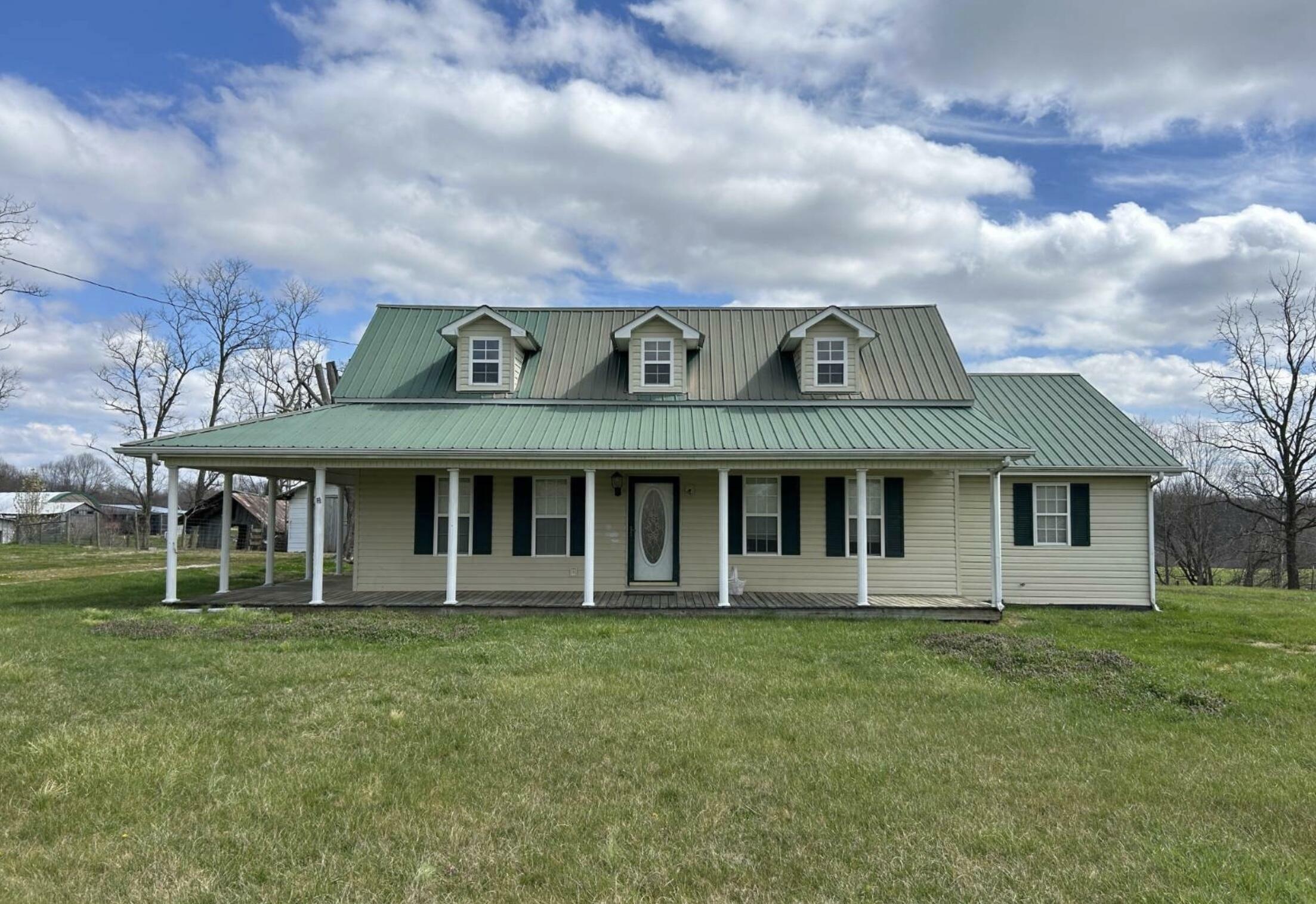 Property Photo:  892 Shop Hill Road  KY 42539 