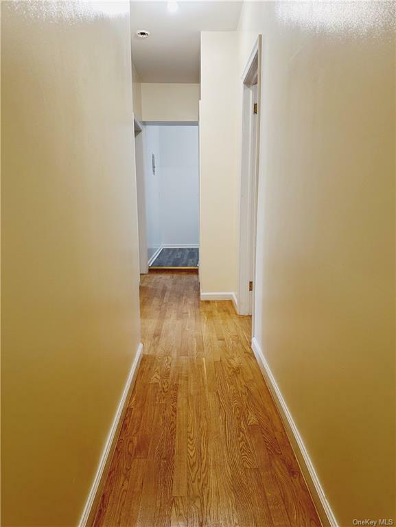 Property Photo:  515 W 111th Street W 4F  NY 10025 