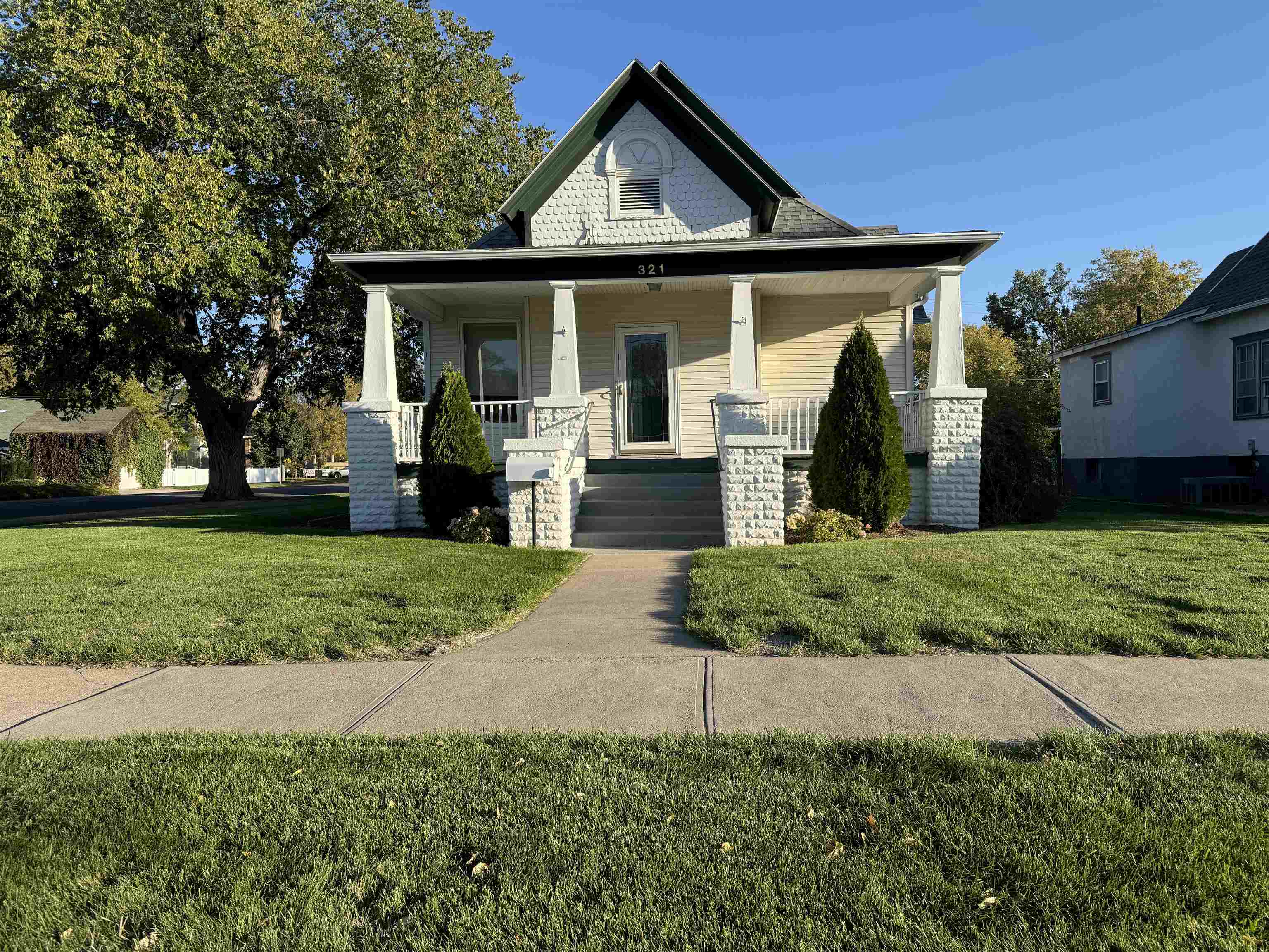 321 W 2nd Street  North Platte NE 69101 photo