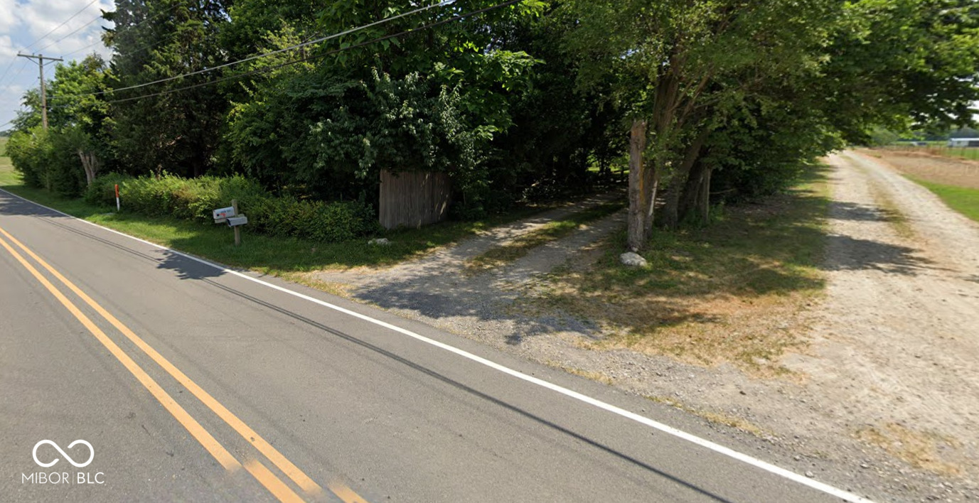5503 N 125 E  Whiteland IN 46184 photo