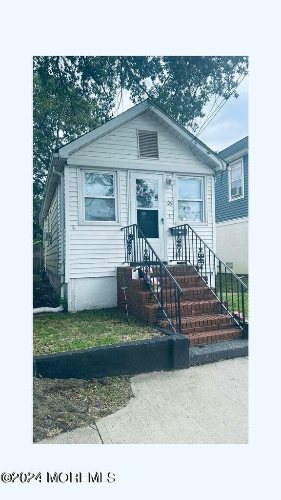 96 Raritan Avenue  Keansburg NJ 07734 photo