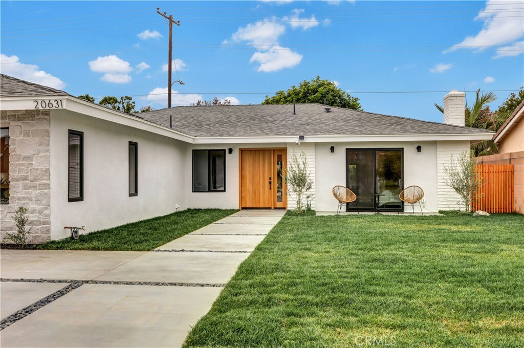 Property Photo:  20631 Kelvin Lane  CA 92646 