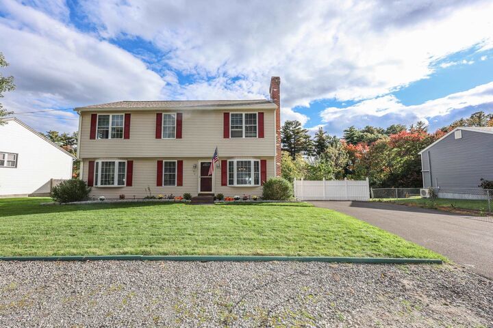 23 Hassel Brook Road  Nashua NH 03060 photo