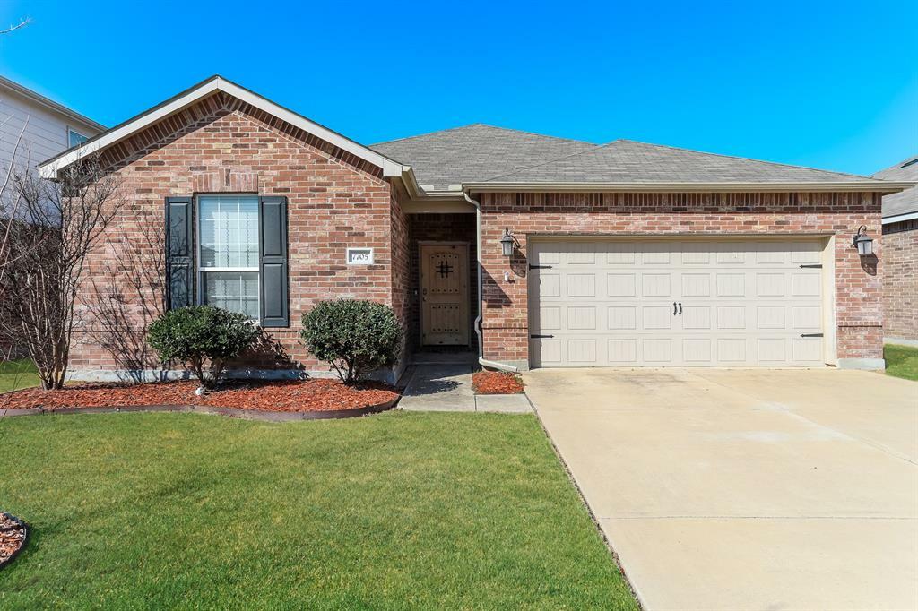 Property Photo:  7705 Berrenda Drive  TX 76131 