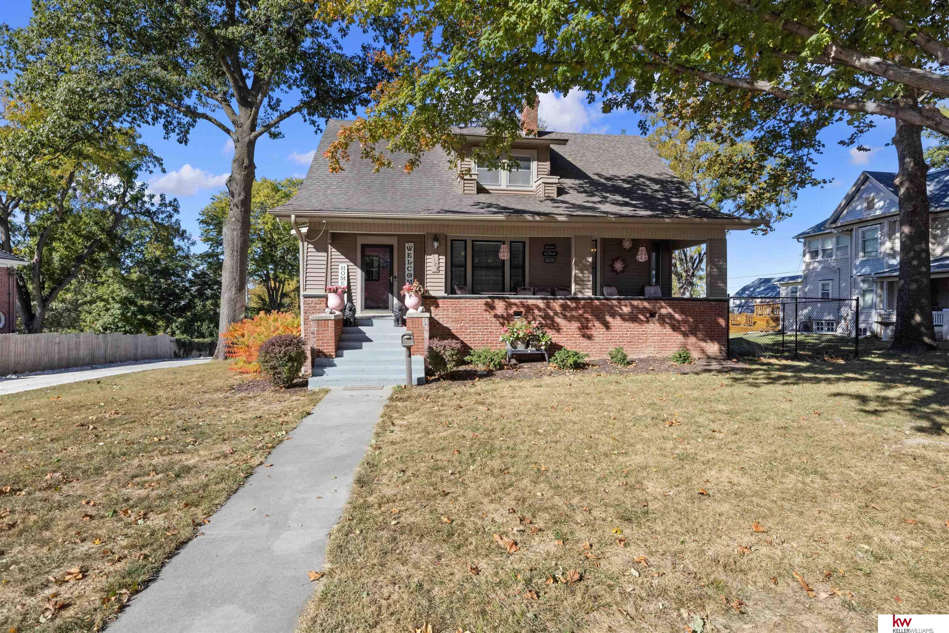 Property Photo:  1123 Boundary Street  IA 51566 