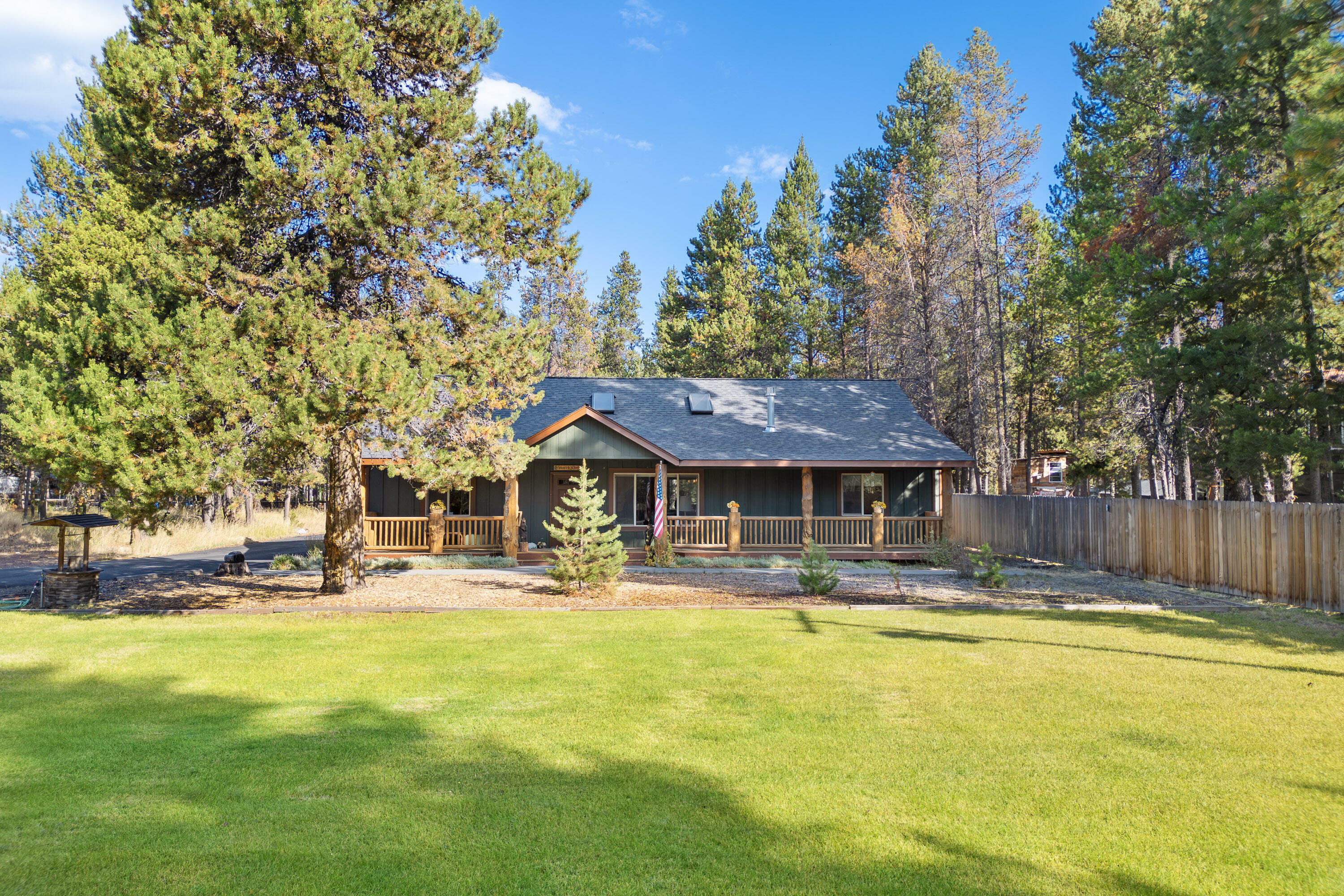 Property Photo: 17048 Norwalk Road OR 97707