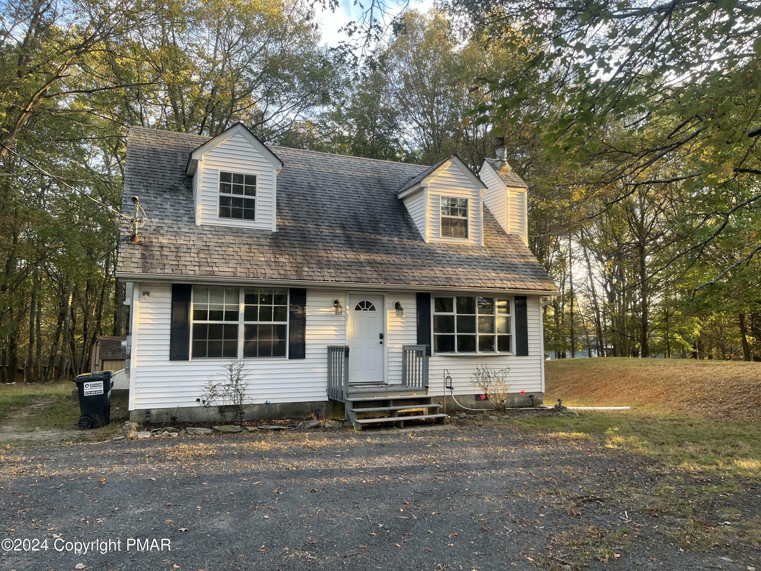 2108 Bear Court  Bushkill PA 18324 photo