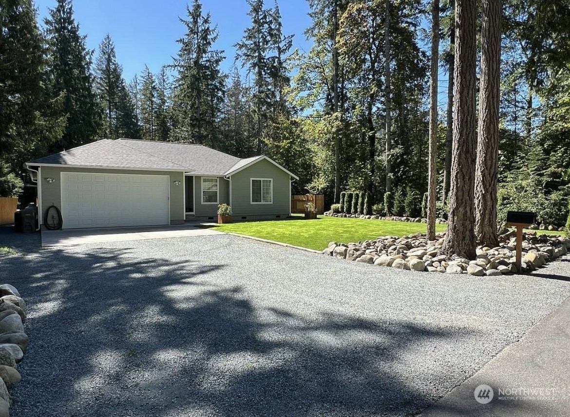 Property Photo:  7473 Skagit View Drive  WA 98237 