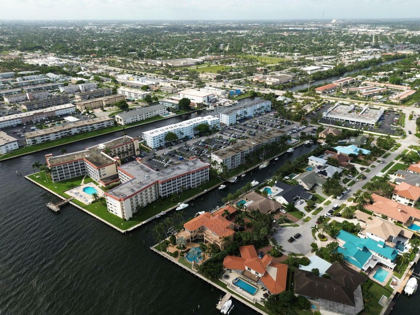 Property Photo:  109 Paradise Harbour 414 Boulevard 414  FL 33408 