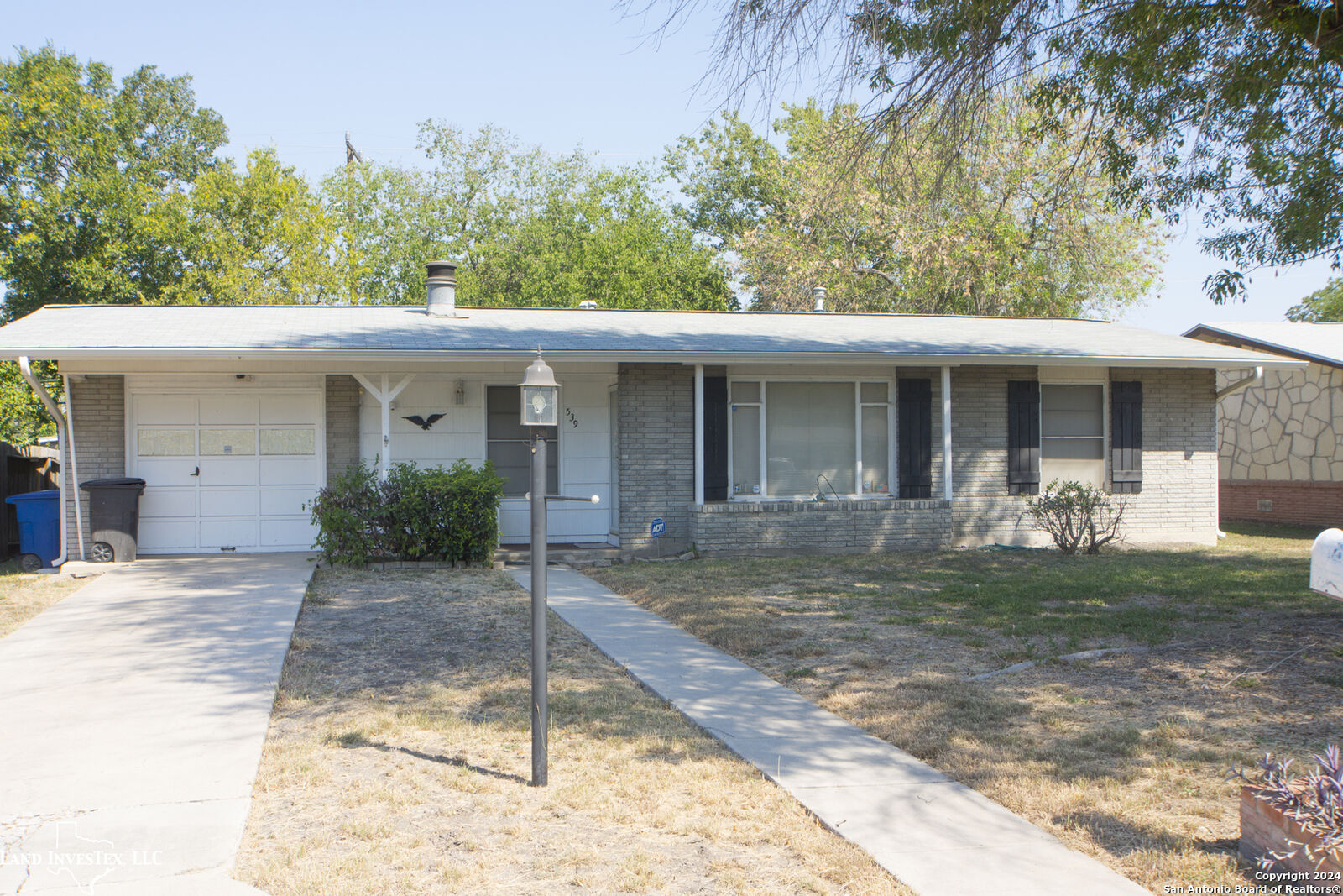 Property Photo: 539 Radiance Ave TX 78218