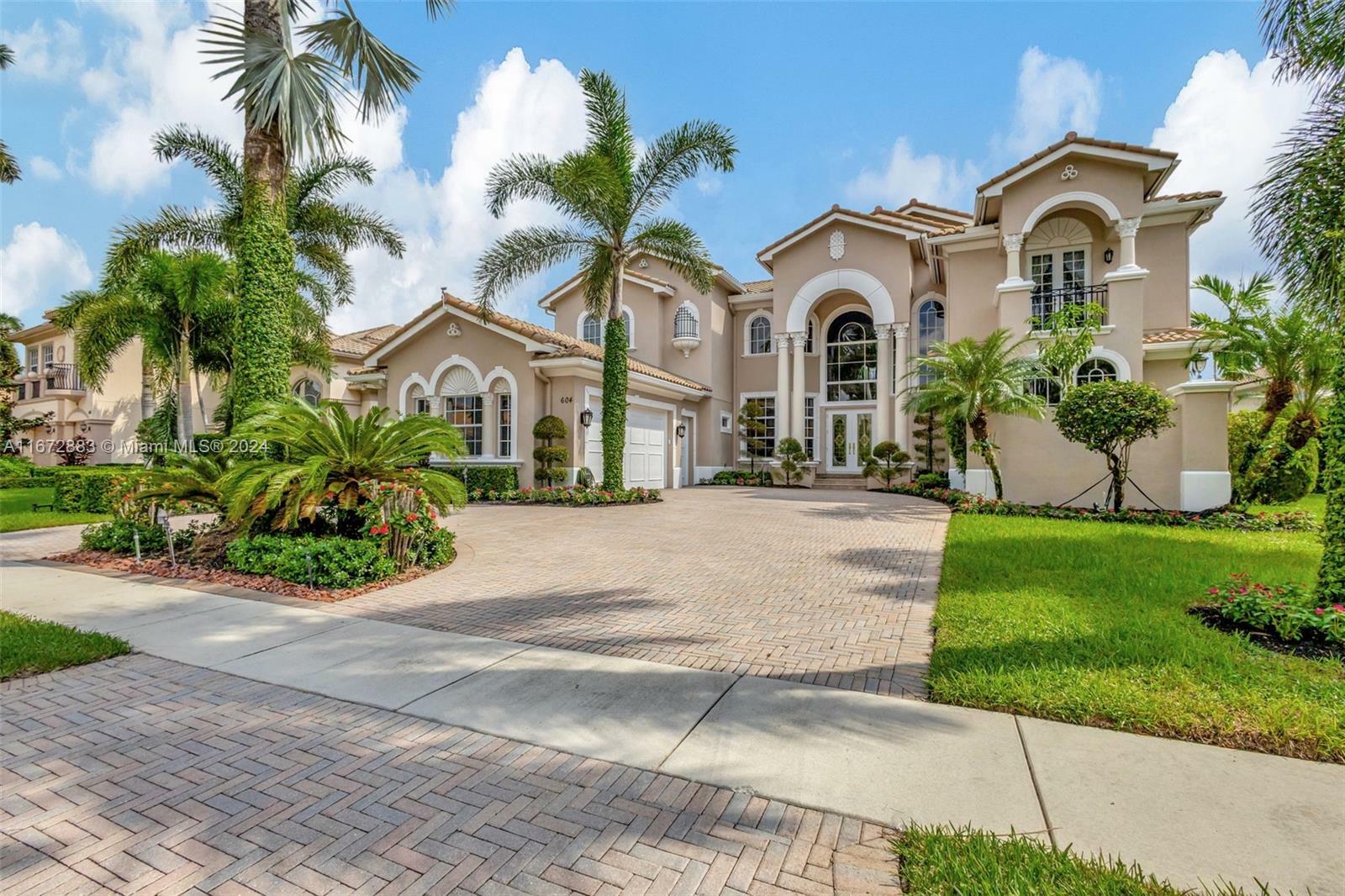 Property Photo:  604 Hermitage Cir  FL 33410 