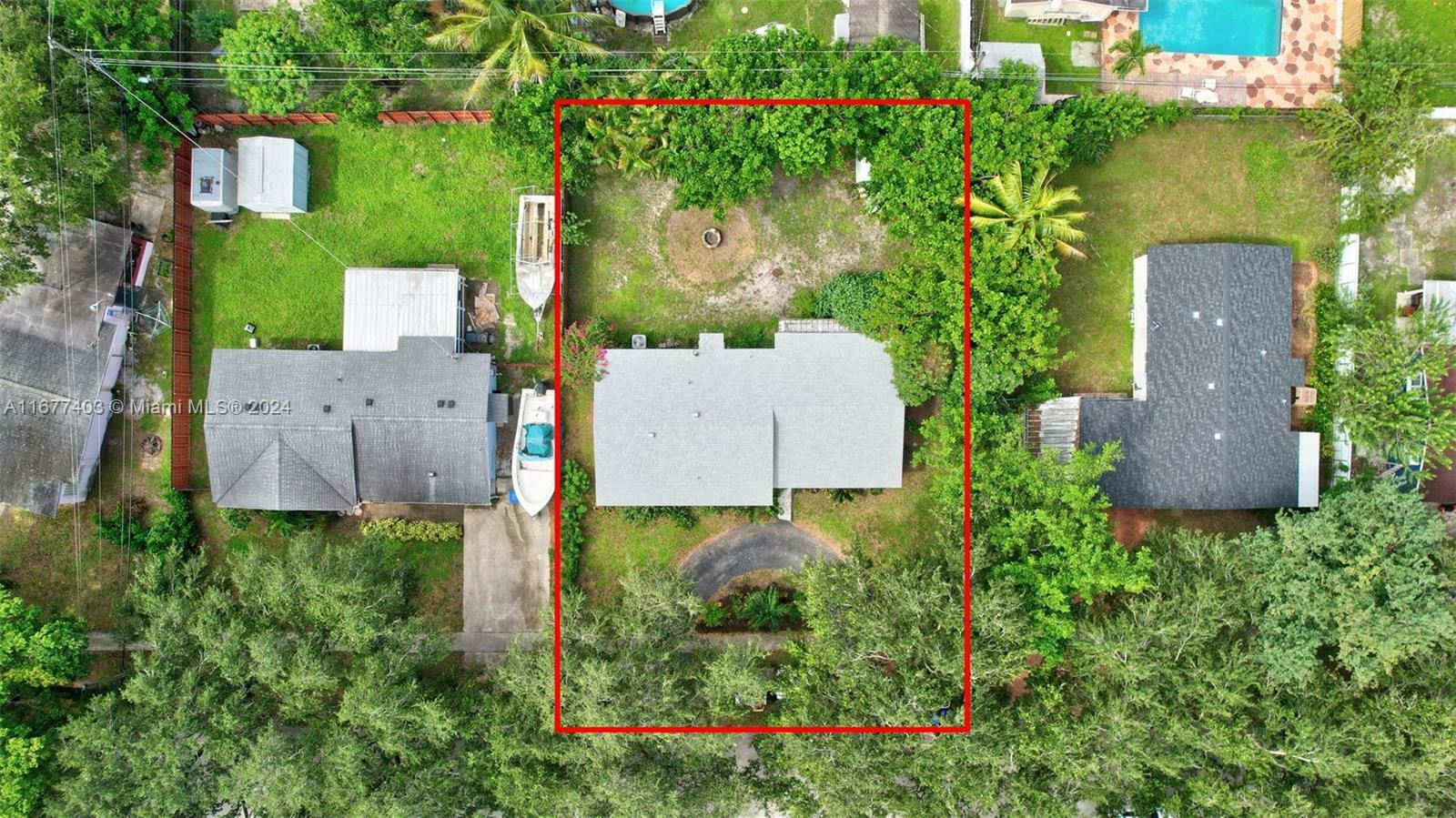 Property Photo:  220 N 68th Ave  FL 33024 