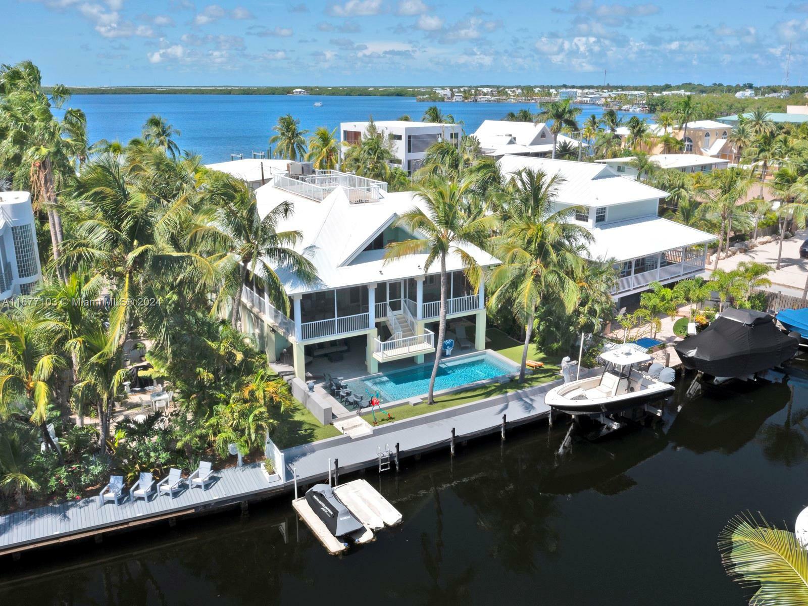 Property Photo:  3 North Dr  FL 33037 