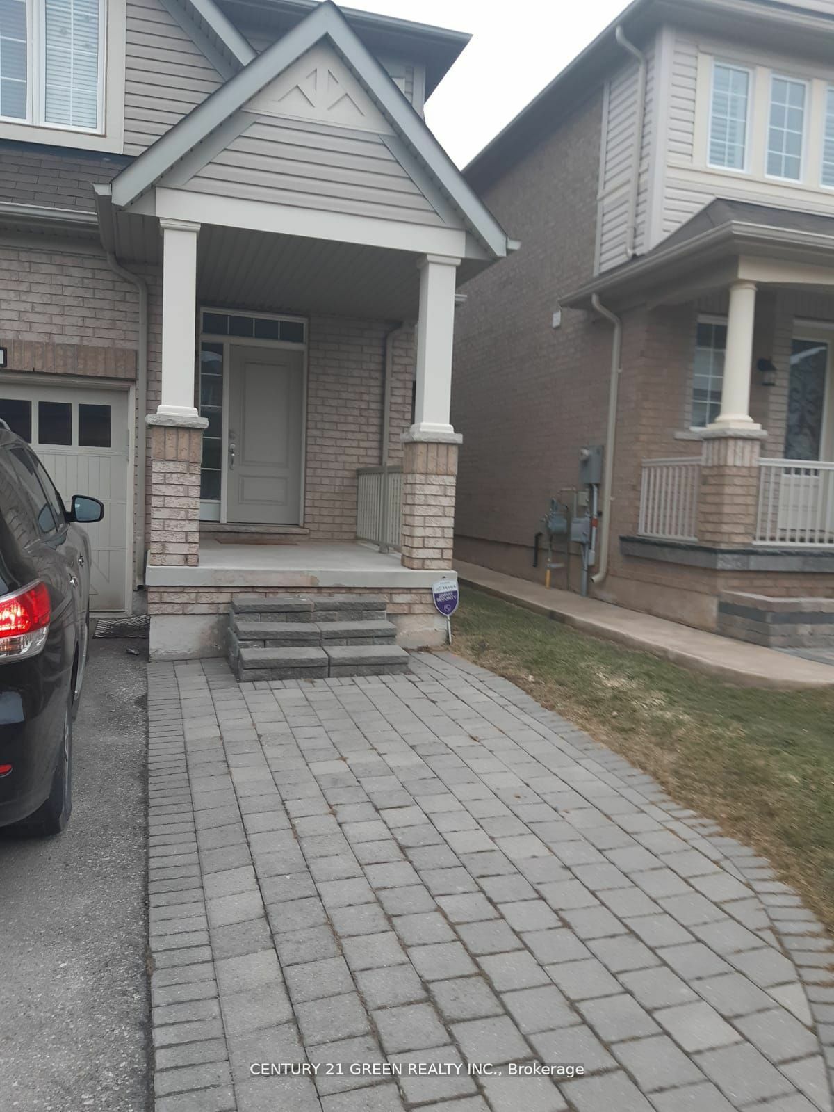 Property Photo:  832 Miltonbrook Cres  ON L9T 8N3 