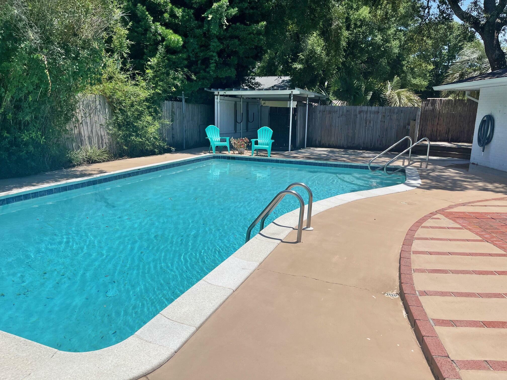 Property Photo:  9 NW Chelsea Drive  FL 32547 