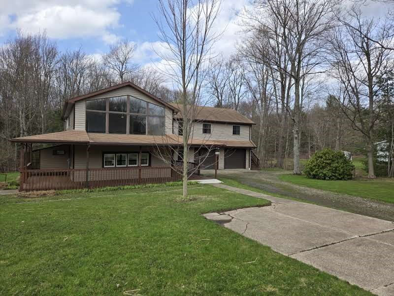Property Photo:  1590 Lee Road  PA 16441 