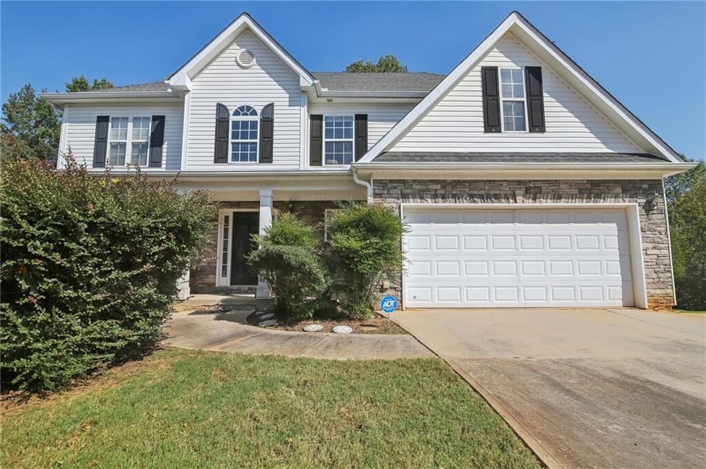 Property Photo:  117 Summer Leigh Drive  GA 30281 