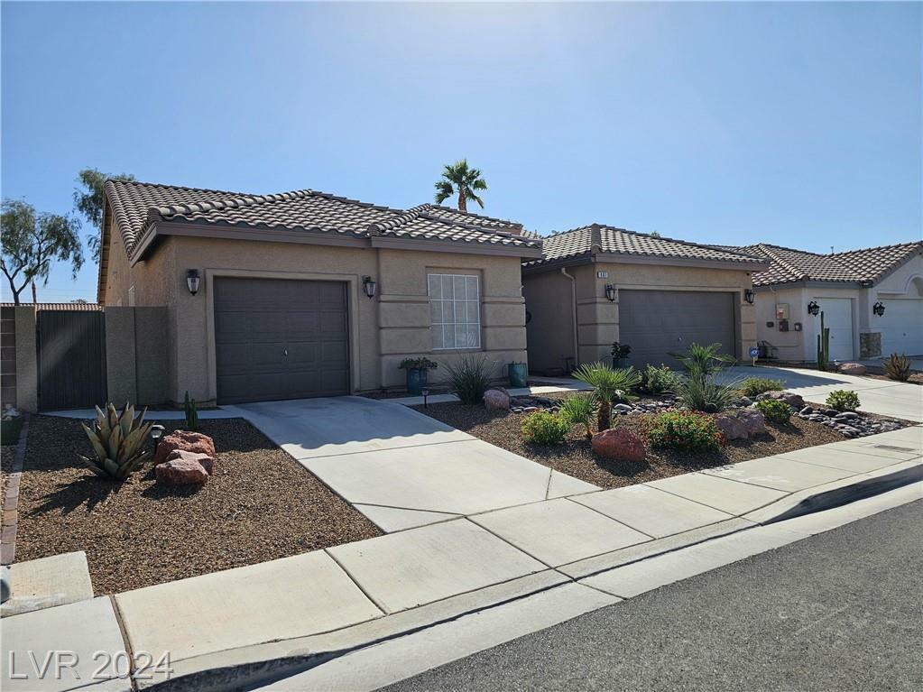 Property Photo:  901 Coldwater Falls Way  NV 89123 