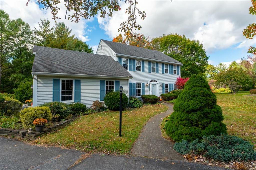 Property Photo:  4735 Glenwood Circle  PA 18049 