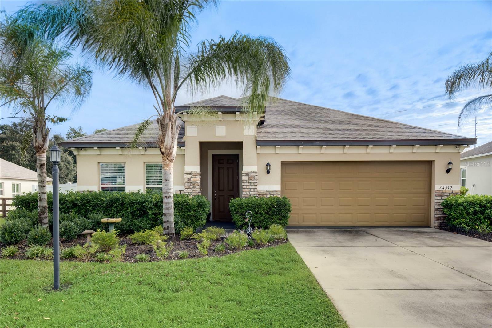 Property Photo:  24512 Woodhill Court  FL 32776 