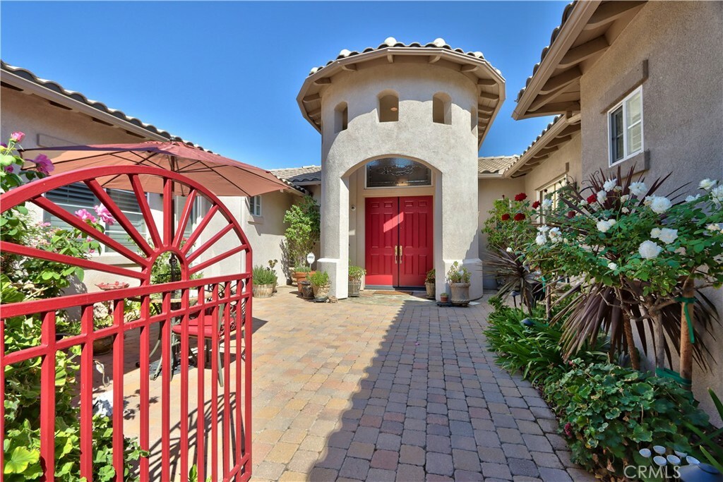 Property Photo:  24990 Tyler Place  CA 92562 