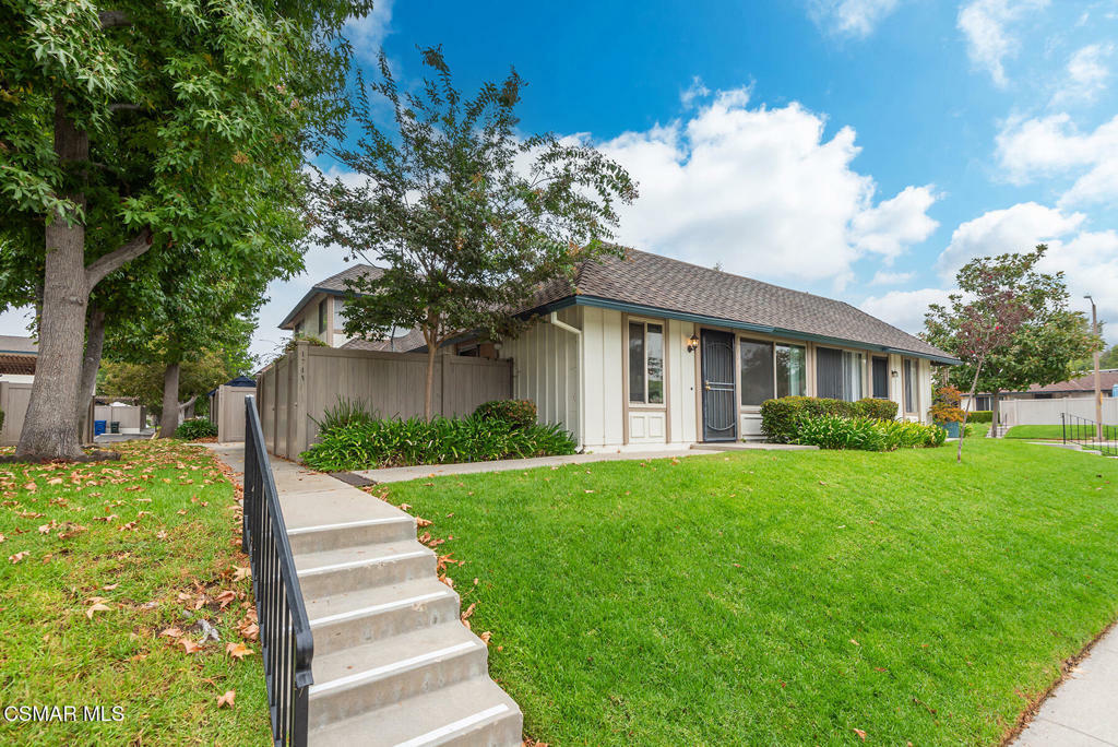 Property Photo:  1715 Orinda Court  CA 91362 