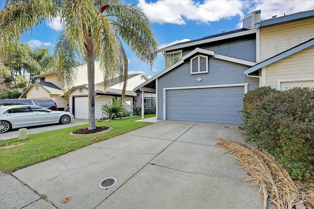 Property Photo:  1111 Dartmouth Avenue  CA 95678 