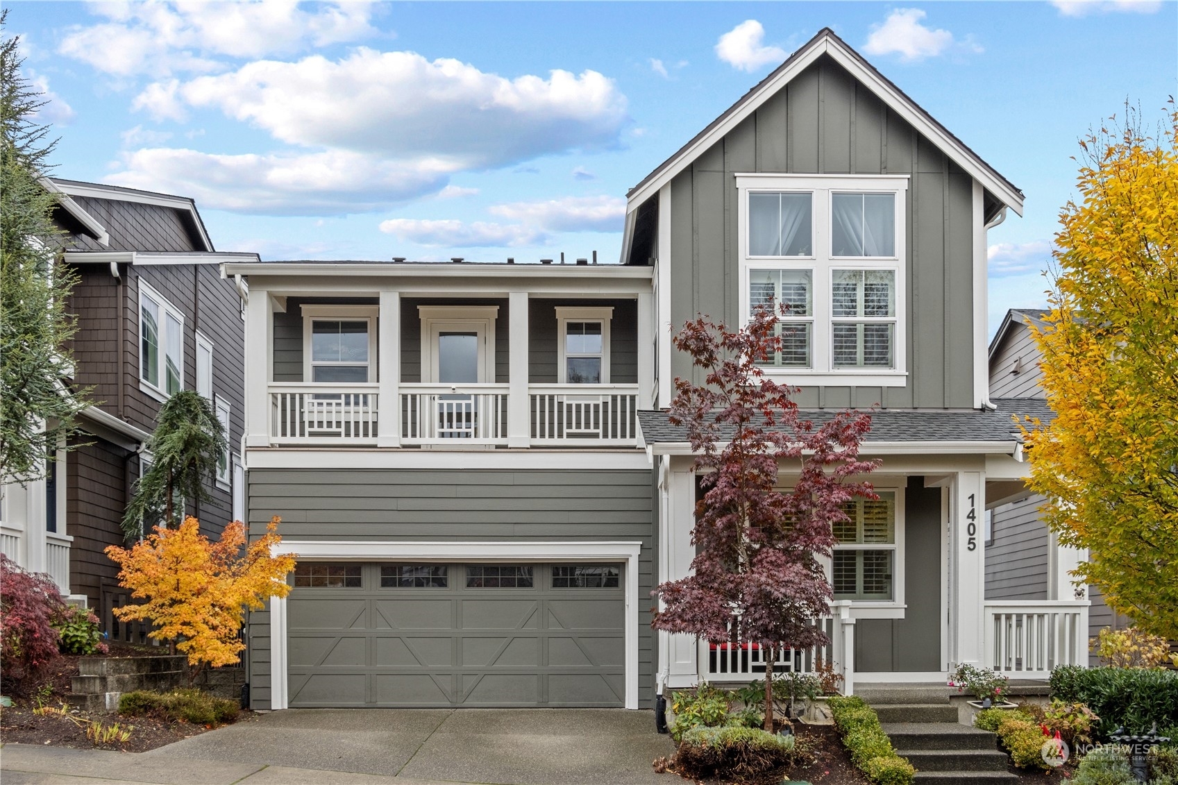 Property Photo:  1405 Pine Crest Circle NE  WA 98029 